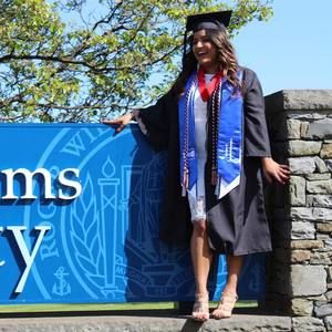 Meet your Posher, Aleena